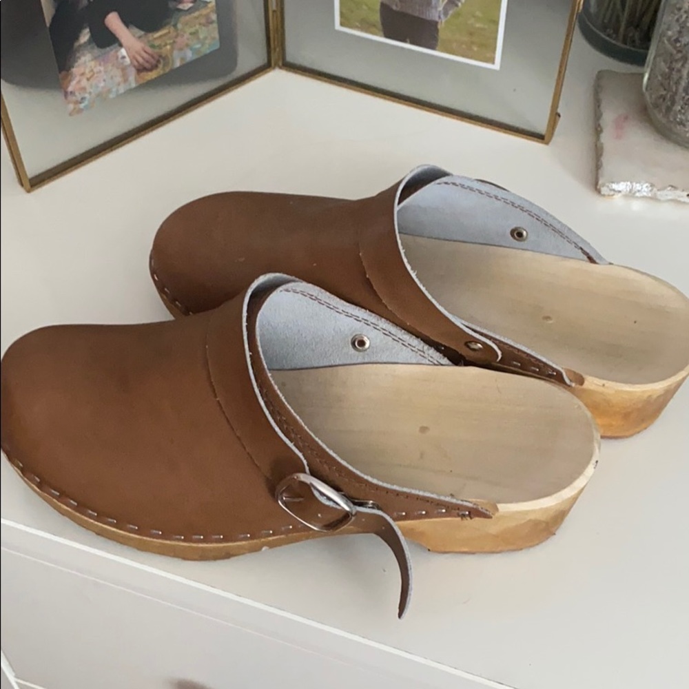 Clogs. Open Back - image 1